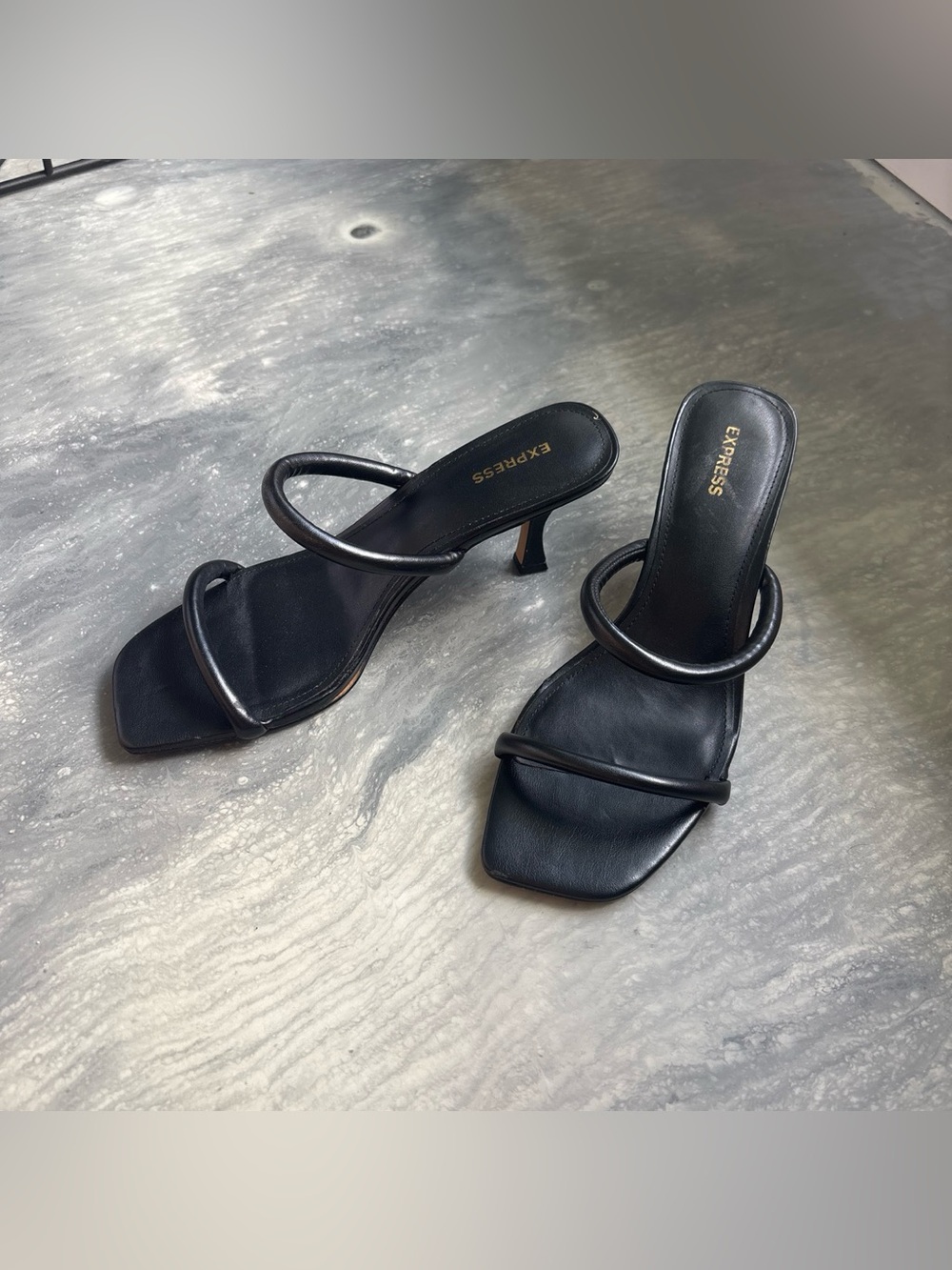 Express Black Double-Strap Square-Toe Kitten Heel Mules size 9
